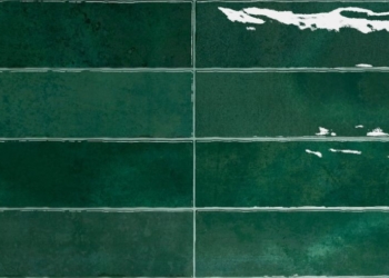 NAIROBI  GREEN  7.5 X 30